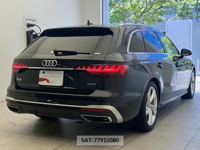 Audi A4 2021-08 317909-1