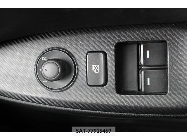 Mazda ROADSTER 2015-05 313779-4