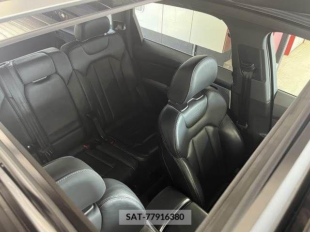 Audi Q7 2020-09 293093-6