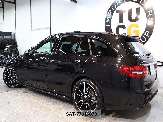 Amg C-CLASS 2018-05 260289-12