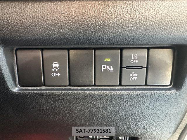 Suzuki SWIFT 2021-12 379478-14
