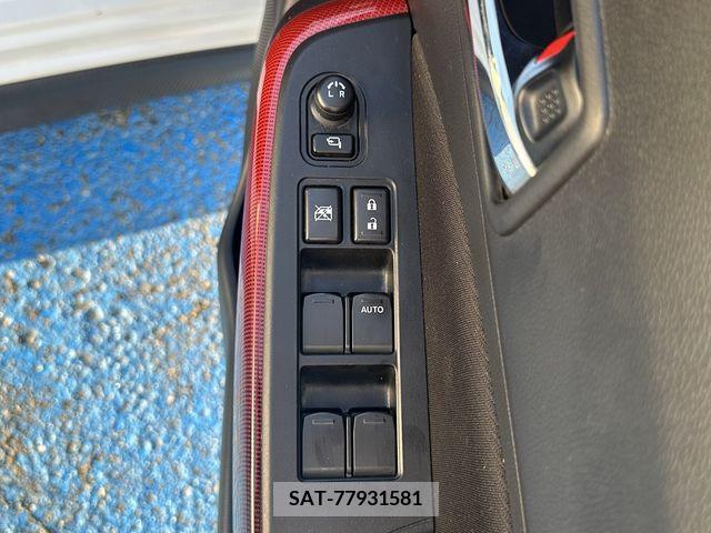 Suzuki SWIFT 2021-12 379478-12