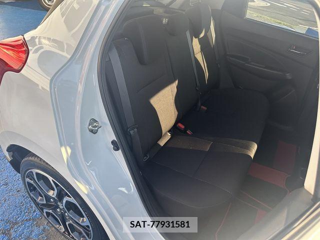 Suzuki SWIFT 2021-12 379478-11