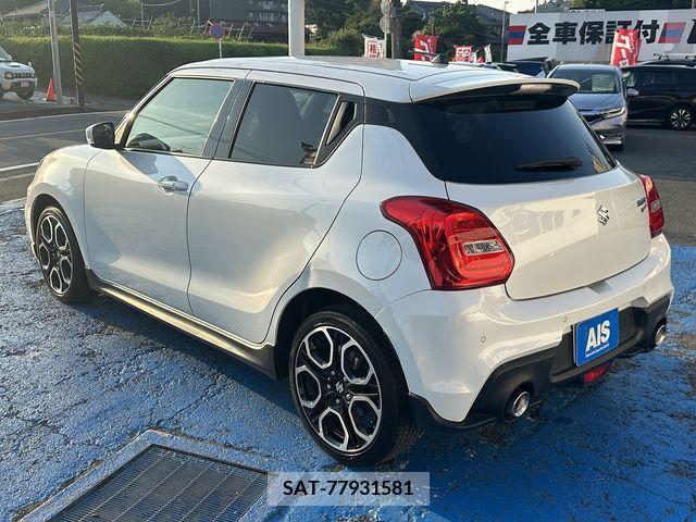 Suzuki SWIFT 2021-12 379478-4