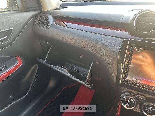 Suzuki SWIFT 2021-12 379478-26
