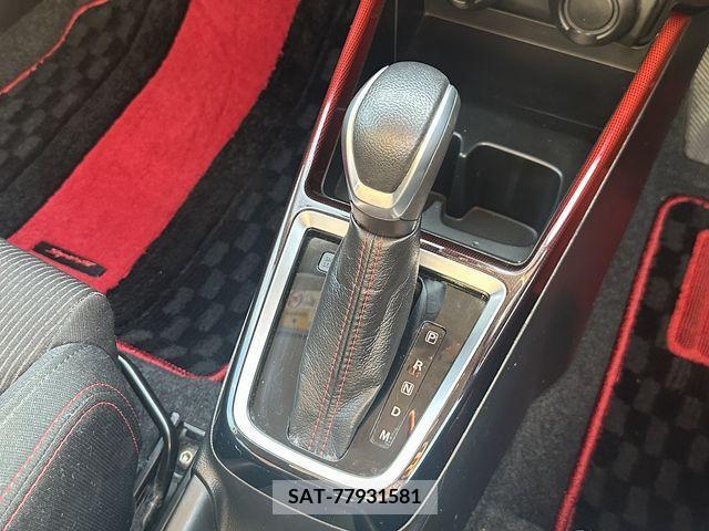 Suzuki SWIFT 2021-12 379478-24