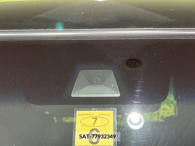 Honda N BOX 2018-06 279765-3