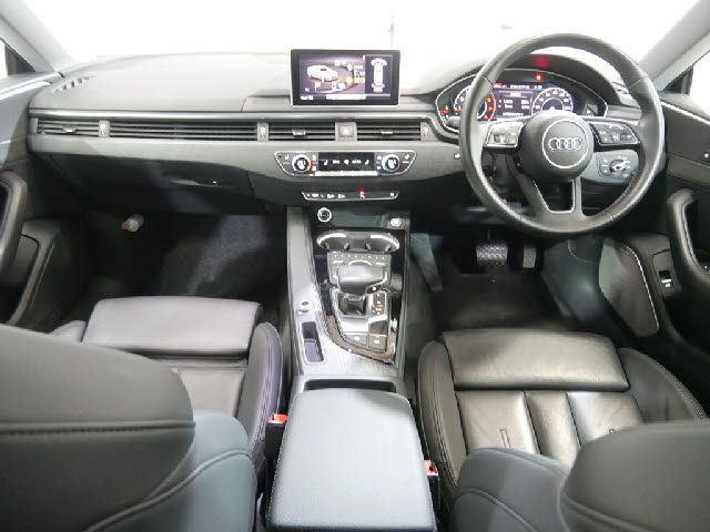 Audi A5 2017-07 184811-1