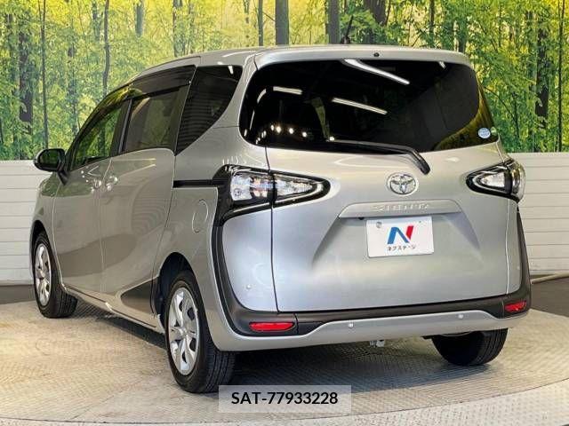 Toyota SIENTA 2019-03 379826-17