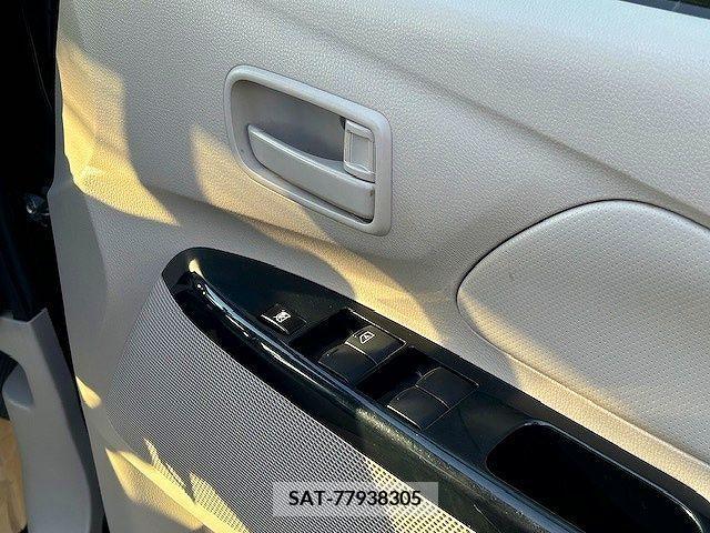 Nissan DAYZ 2015-02 323312-10