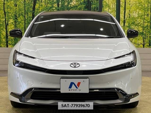 Toyota PRIUS 2023-06 366389-14