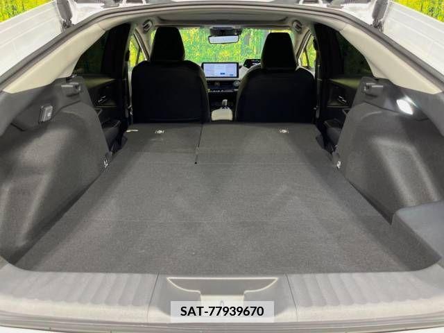Toyota PRIUS 2023-06 366389-10