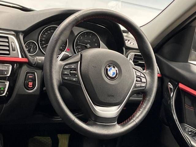 Bmw 3 SERIES 2015-10 188996-10