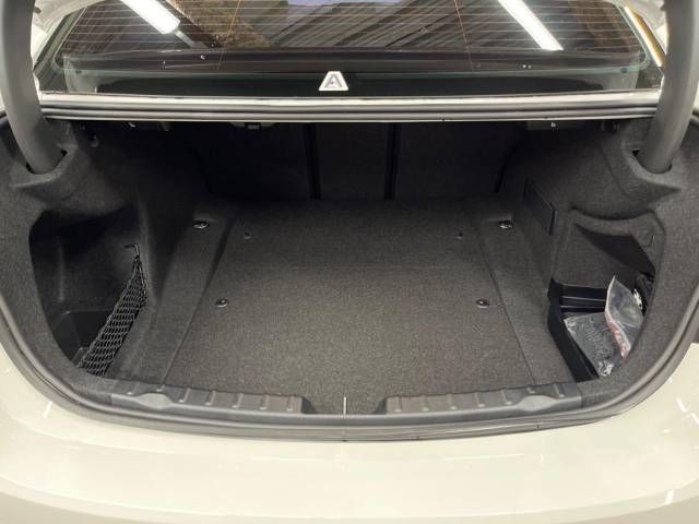 Bmw 3 SERIES 2015-10 188996-12
