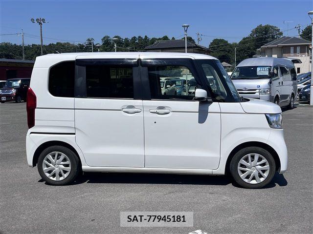 Honda N BOX 2019-05 342239-4