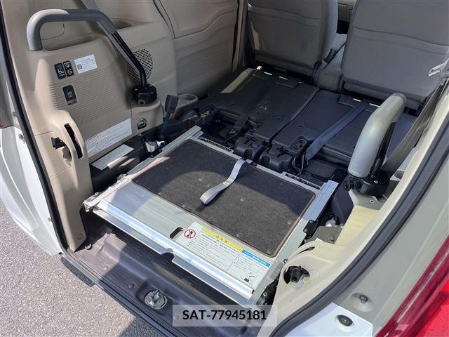 Honda N BOX 2019-05 342239-7