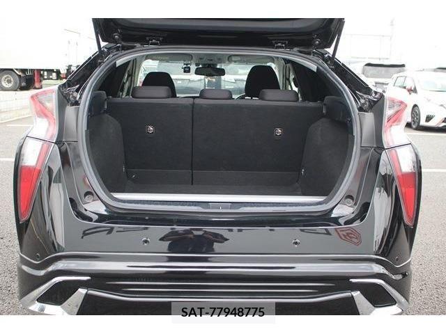 Toyota PRIUS 2016-09 338396-18
