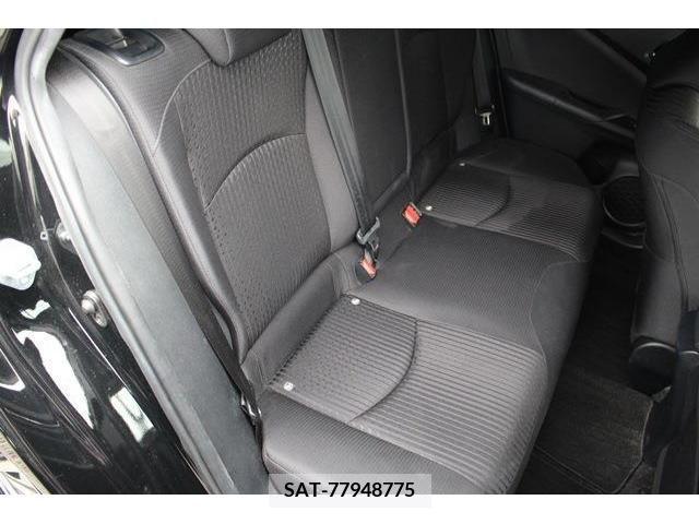 Toyota PRIUS 2016-09 338396-17