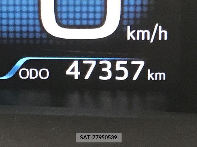 Toyota PRIUS 2017-09 322258-1