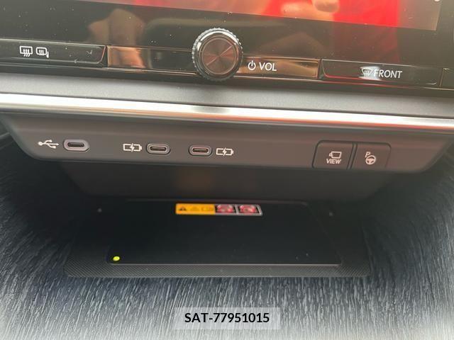 Lexus RZ 2023-06 320378-21