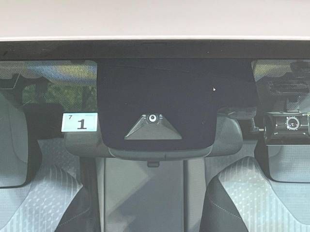 Toyota PRIUS 2016-01 18178-4