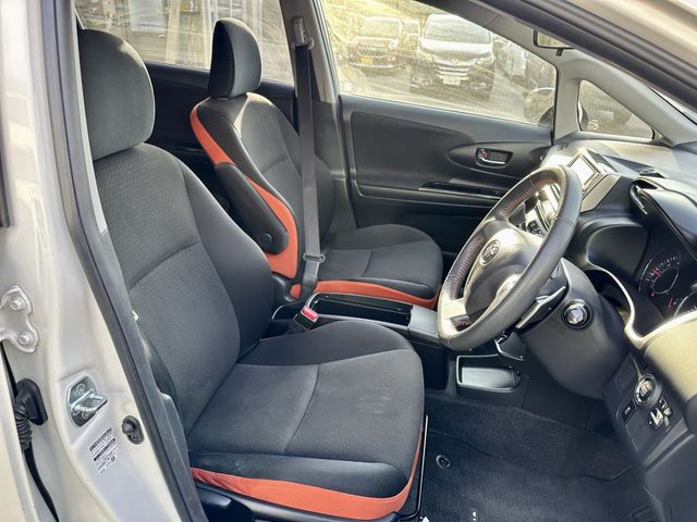 Toyota WISH 2012-07 11052-14