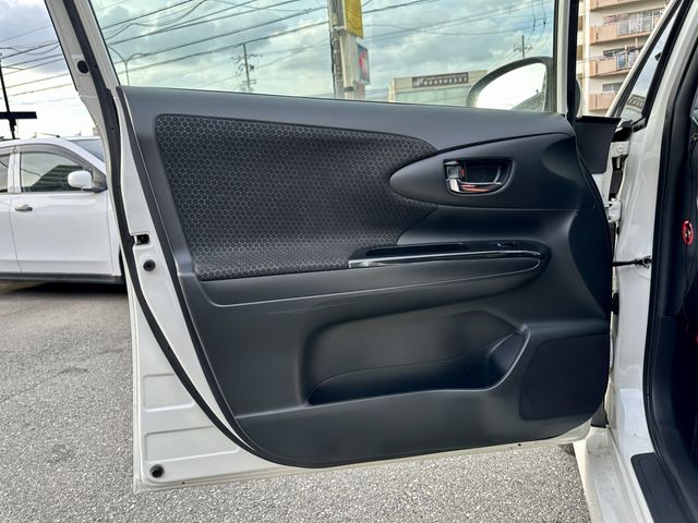 Toyota WISH 2012-07 11052-10