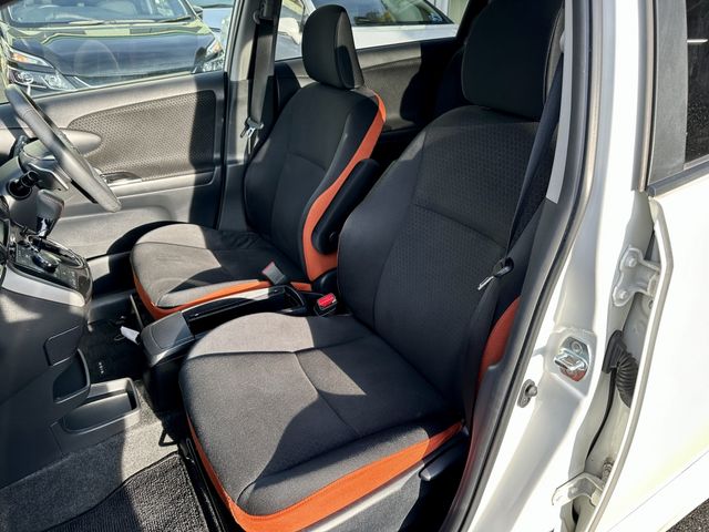 Toyota WISH 2012-07 11052-15