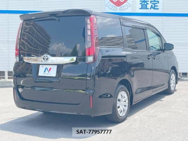 Toyota NOAH 2016-06 321491-17