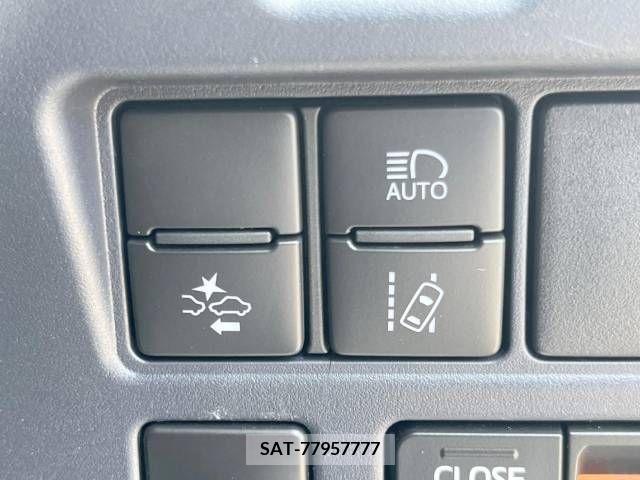Toyota NOAH 2016-06 321491-5