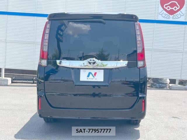 Toyota NOAH 2016-06 321491-15