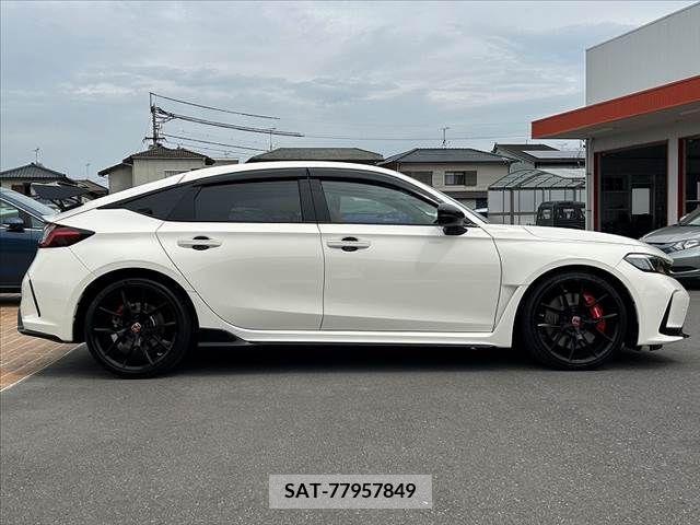 Honda CIVIC 2023-09 264467-11