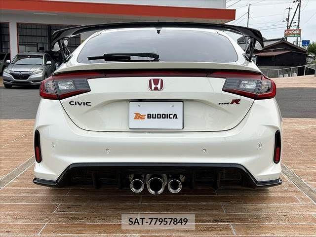 Honda CIVIC 2023-09 264467-13