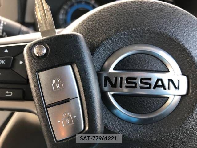 Nissan ROOX 2021-10 218417-6