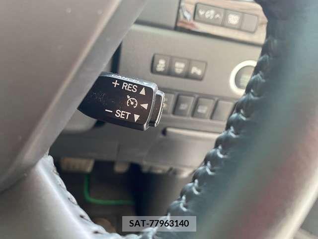 Toyota ALPHARD 2011-12 259228-14