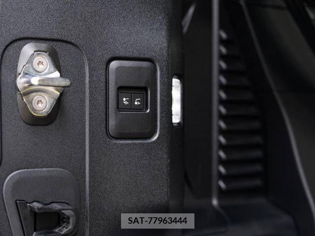 ROVER DEFENDER 2021-10 208376-5