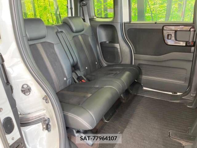 Honda N BOX CUSTOM 2019-10 325707-9