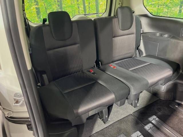 Nissan SERENA 2017-09 193314-10
