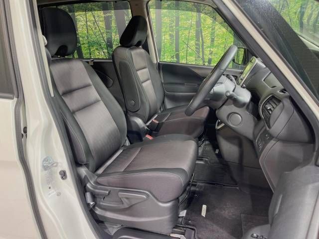 Nissan SERENA 2017-09 193314-8