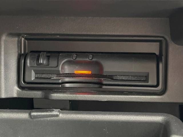 Nissan SERENA 2017-09 193314-7