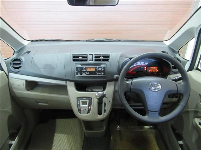 Daihatsu MOVE 2013-02 187083-7
