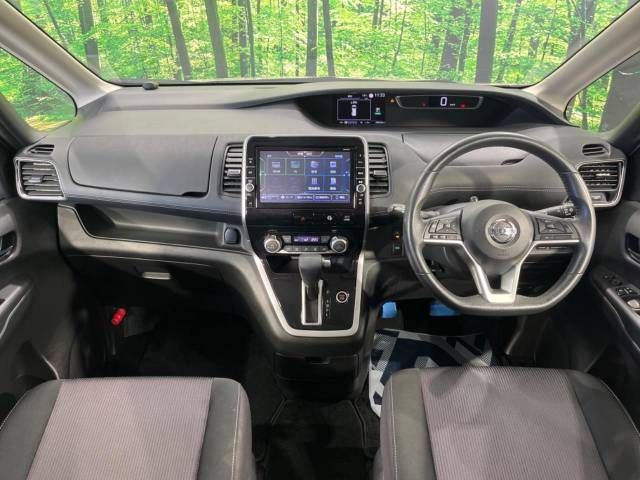 Nissan SERENA 2018-12 192042-1