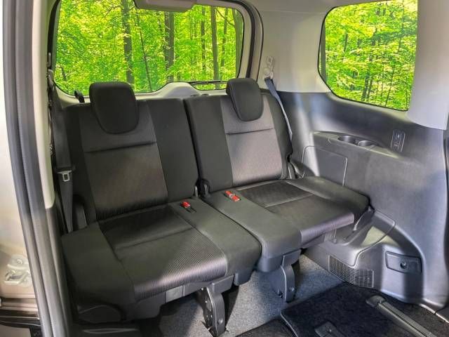 Nissan SERENA 2018-12 192042-10