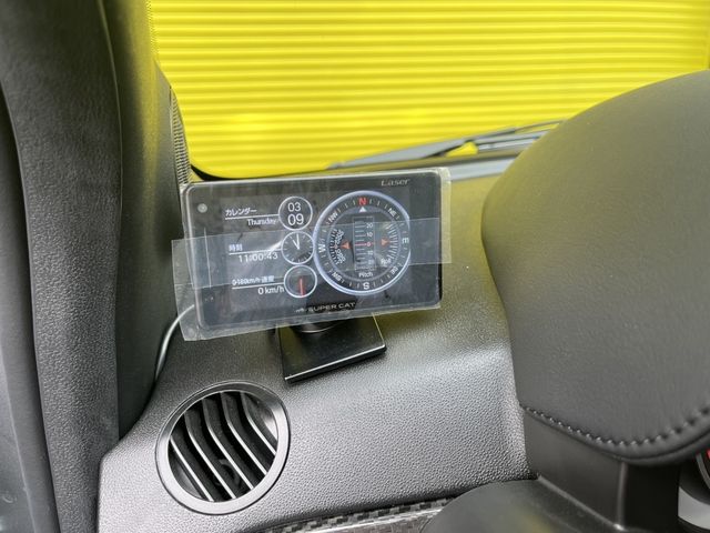 Abarth 695 2011-07 1490-22