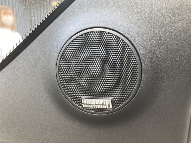 Abarth 695 2011-07 1490-23