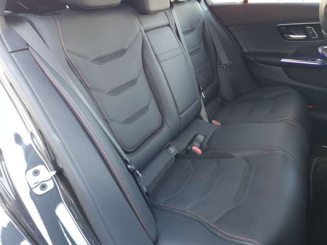 Amg C-CLASS 2023-03 29173-16