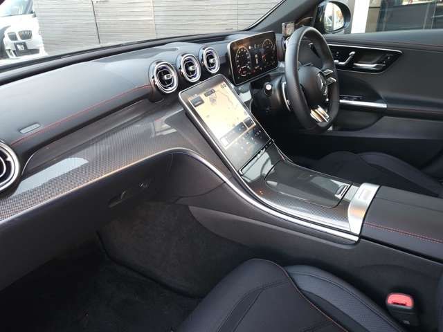 Amg C-CLASS 2023-03 29173-9