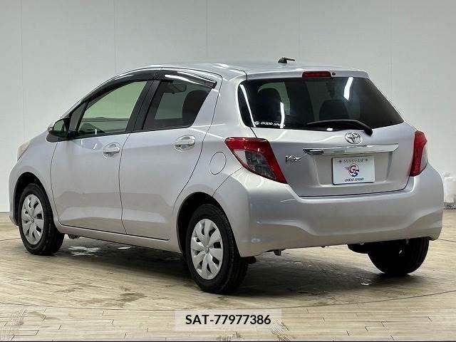 Toyota VITZ 2013-03 221452-16