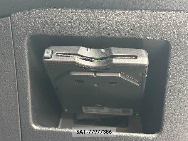 Toyota VITZ 2013-03 221452-6