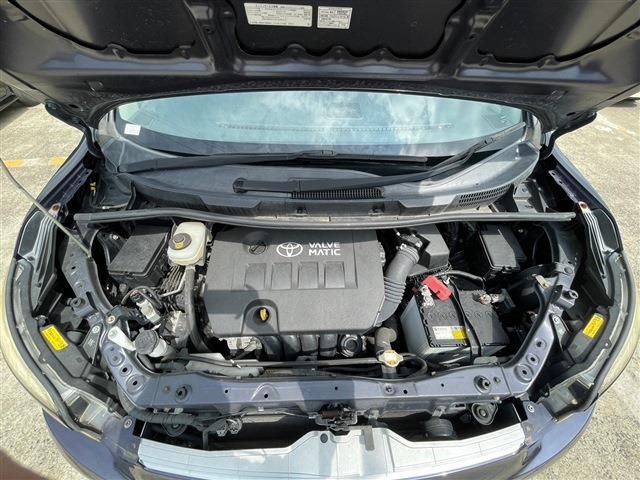 Toyota VOXY 2010-03 191236-25